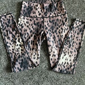 Fabletics Powerhold High-Waisted Leopard Print Tight size small.